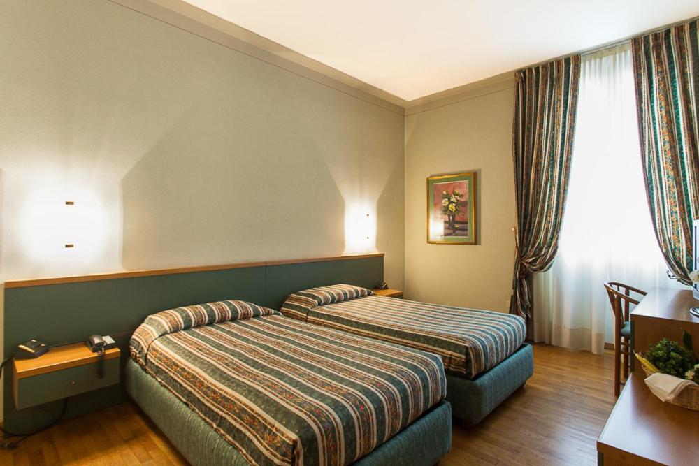 Hotel Gambara Zewnętrze zdjęcie