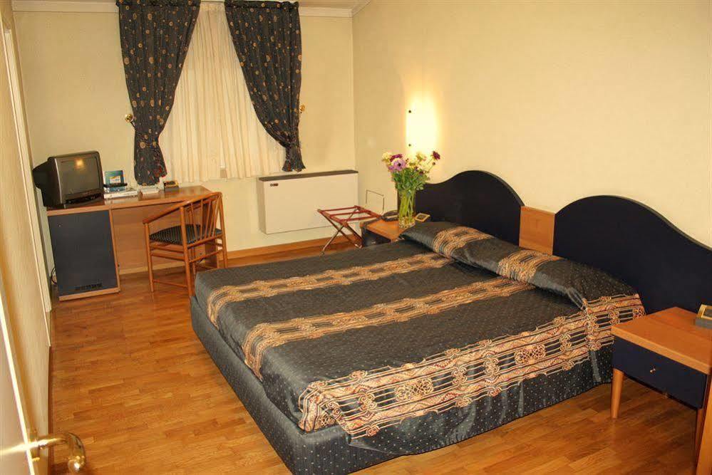 Hotel Gambara Zewnętrze zdjęcie